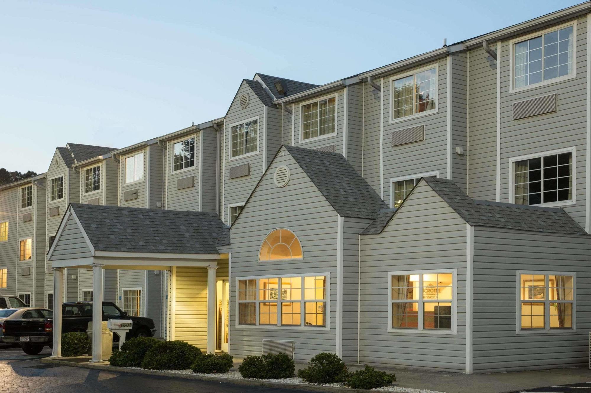 Microtel Inn & Suites By Wyndham Matthews/Charlotte Esterno foto